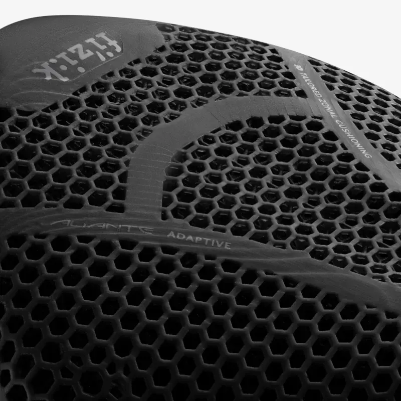 Fizik Aliante Adaptive R1 Saddle in Black-5