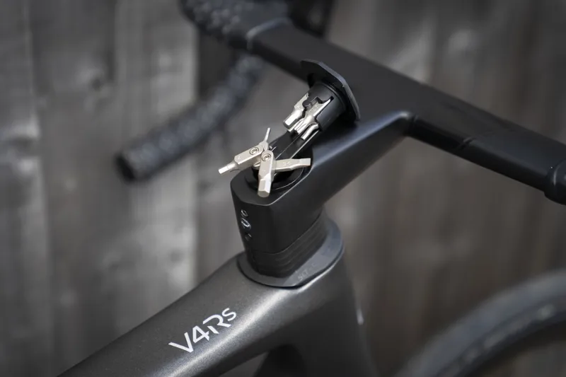 Colnago V4Rs UAE Emirates Team Road Bike -3