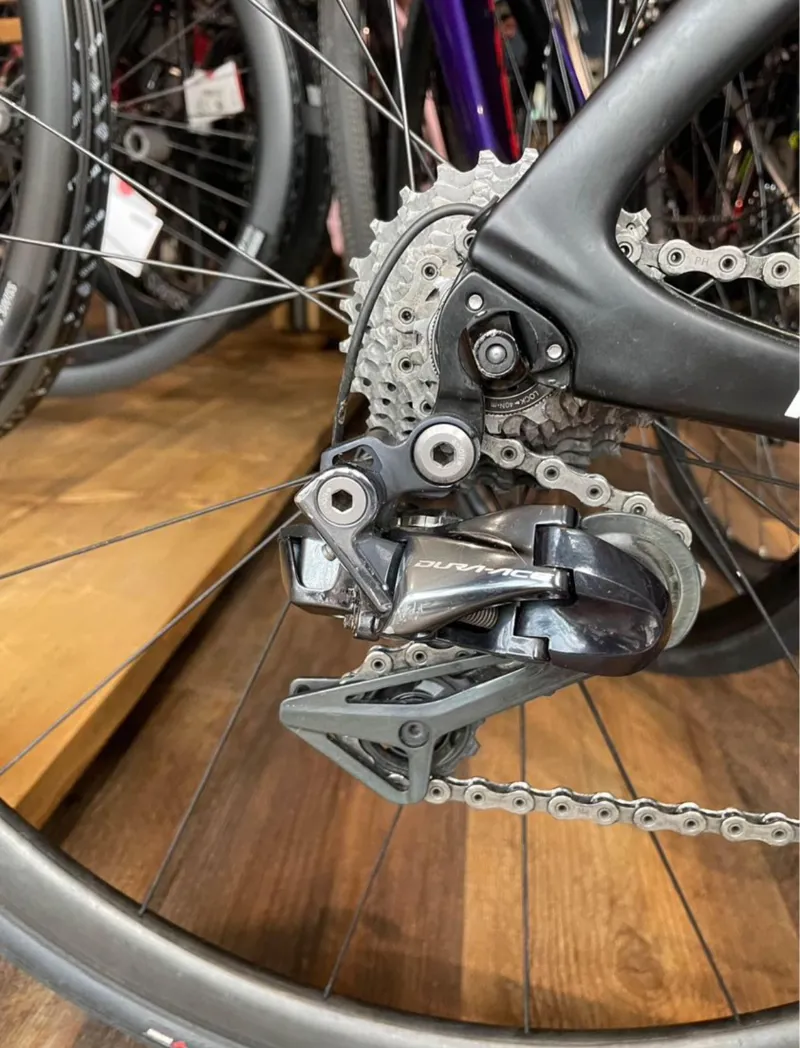 Pinarello Dogma F10 Shimano Dura ace Di2  GranFondo Edition-5