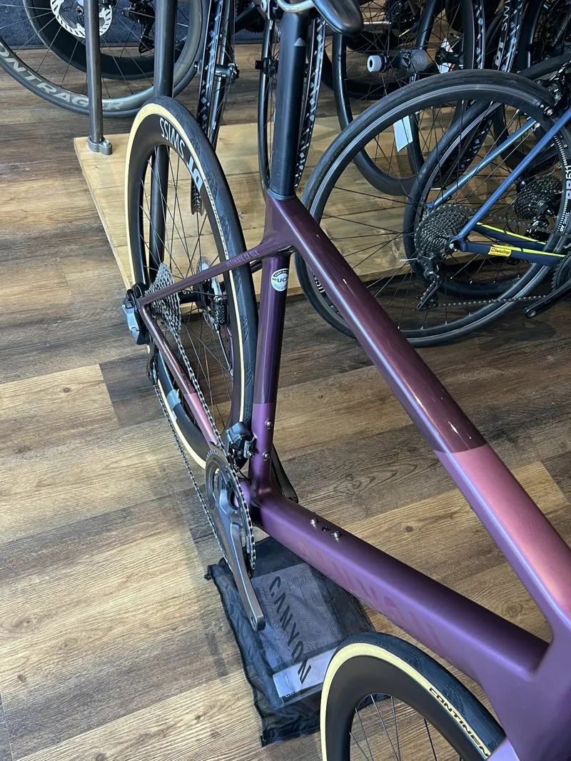 Canyon Ultimate CF SLX 8 Ultegra Di2 - Used-5