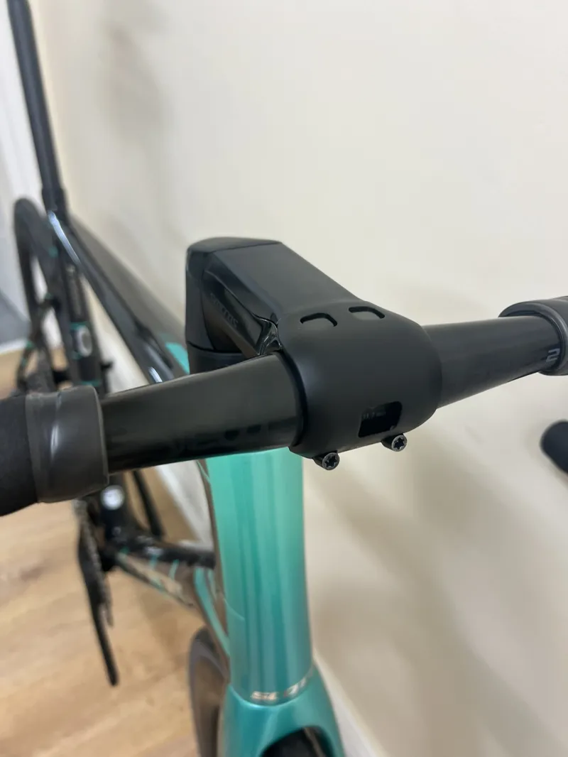 Scott Addict RC Super Sonic LTD Sram Rival AXS Road Bike-1