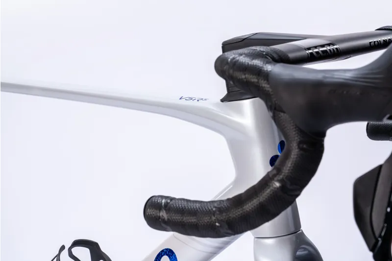 Colnago V5rs Disc 2025 Carbon Road Bike Ultegra Di2 VRWB-4
