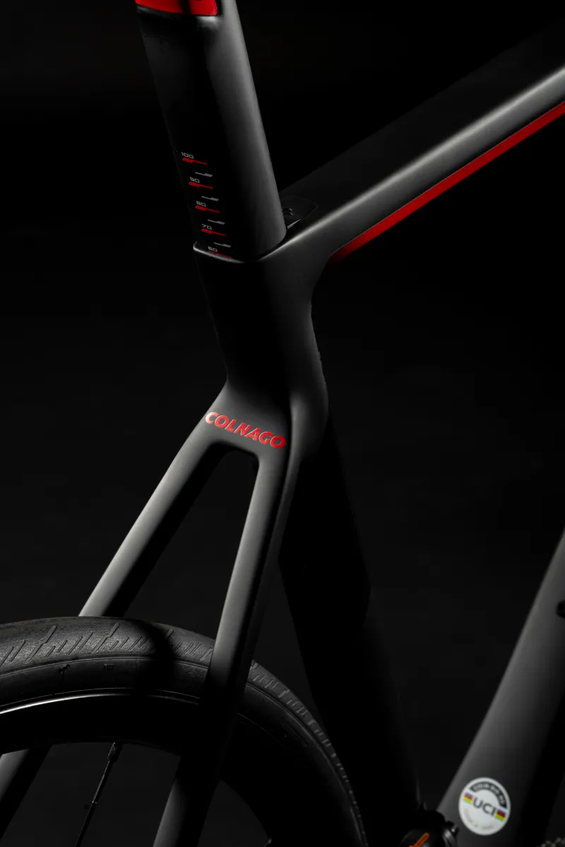 Colnago V3 Disc 2023 Complete Road Bike Rival AXS Code Mkbr-3