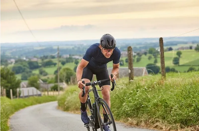 Lazer Vento KC Helmet in Metallic Red-1